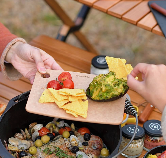 Epicurean Kitchen Series 8 x 6Cutting Board in Nutmeg